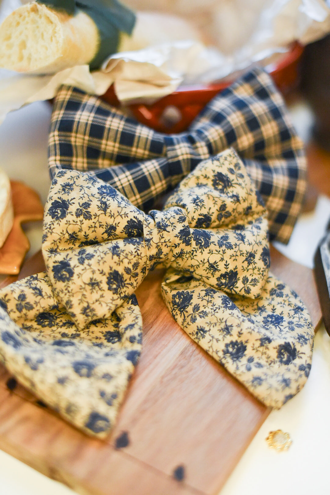 The Vintage Rose- Over the collar dog bow