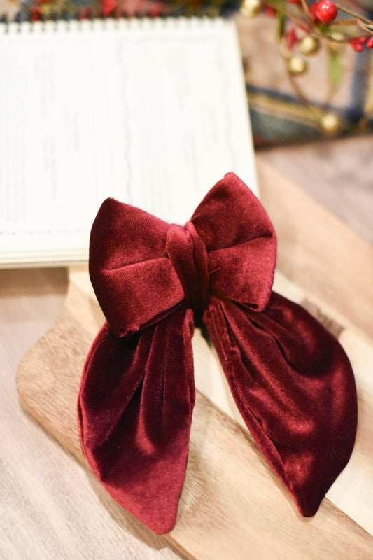 Mistletoe velvet - Over the collar dog bow
