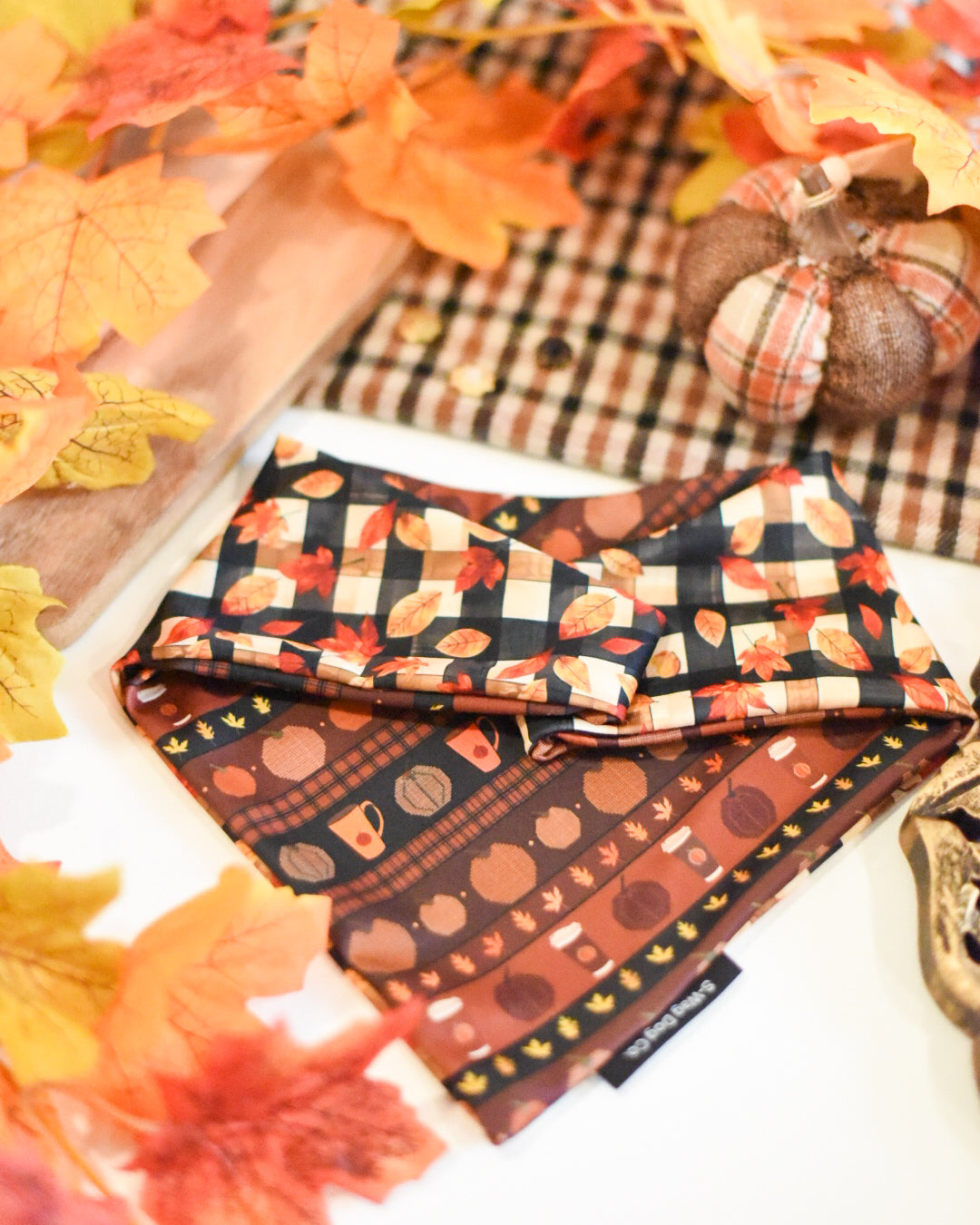 Leaves and lattes